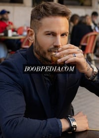 Angel – photo 2