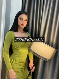 Esther – photo 12