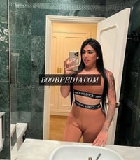 Alejandra – photo 19