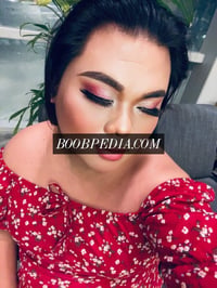 Chubby Shemale – photo 11