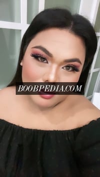 Chubby Shemale – photo 21