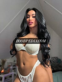 Camilla – photo 6