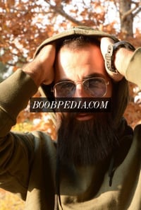 Sam – photo 2
