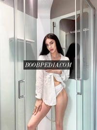 Alyssa – photo 10
