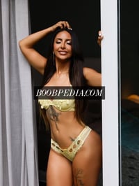 Lia – photo 6