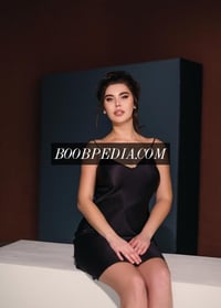 Julia – photo 2