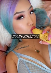 Megan – photo 8