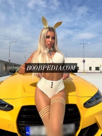 Luxuria Pornstar – photo 14