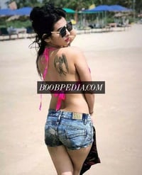 Priya – photo 3