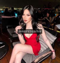 Clara Lovely – photo 2