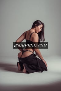 Mia – photo 4