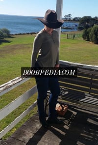 Linda Jones – photo 6