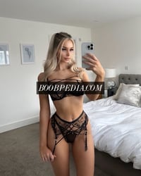 Khloe – photo 6