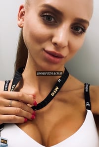 Mia