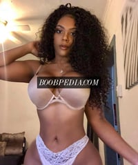 Busty Becky – photo 5