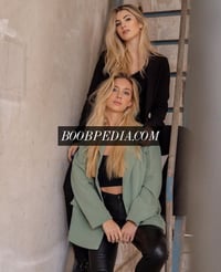 Trudy & Carmela "duo with girl" – photo 3