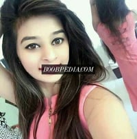 Priya patel – photo 5
