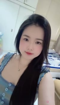 Helen Pham – video