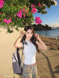 Junhao – photo 2