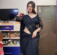 Model Pooja