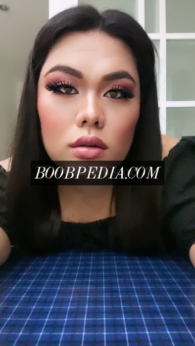 Chubby Shemale