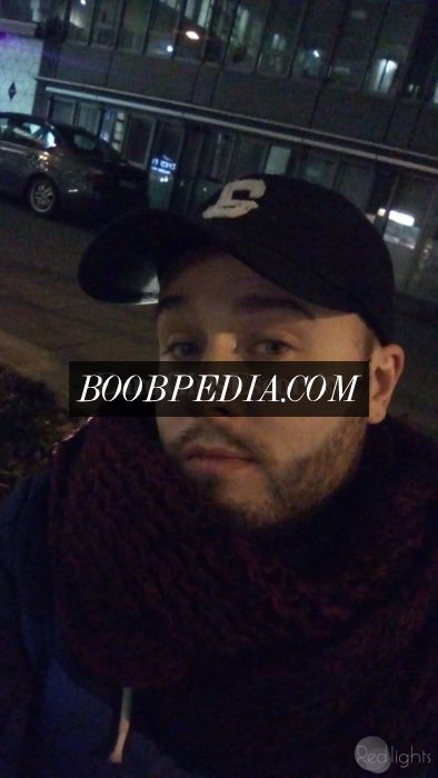 Erotic Massage Tommy