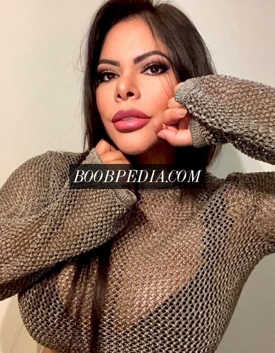 Flavia Lavine