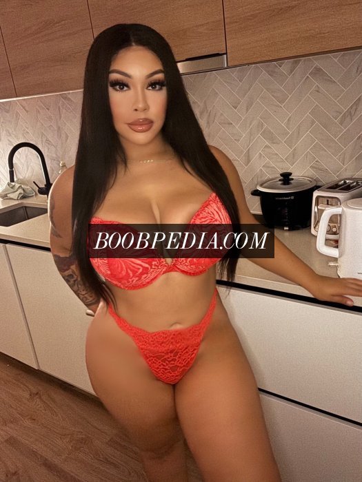 Jennifer Adams