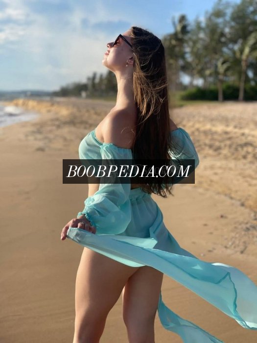 Bella