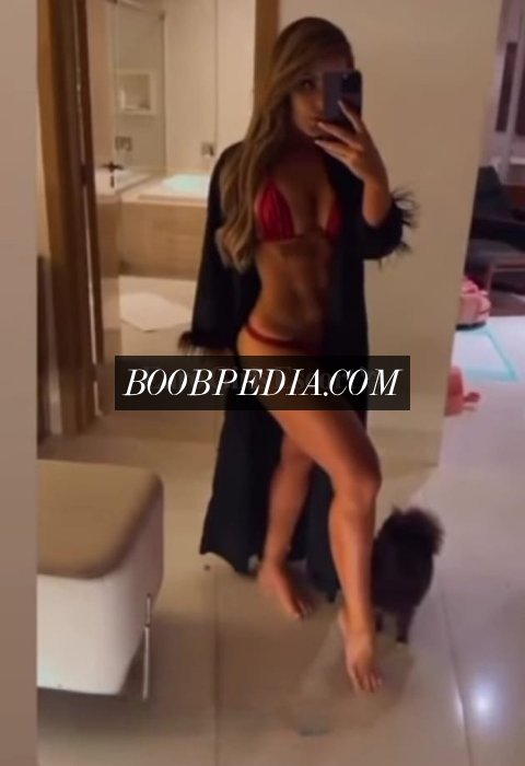 Ella Fox