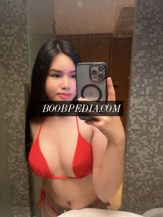 Mia