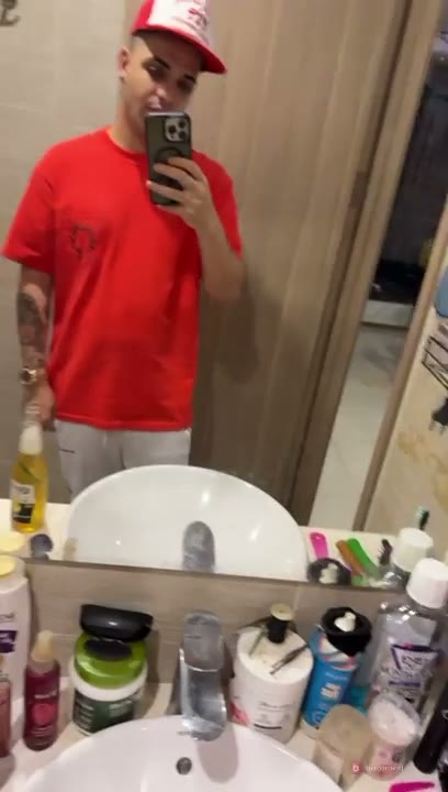Damián latino 🇨🇴