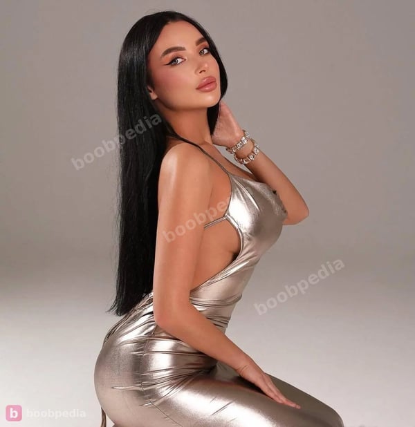 Mouna