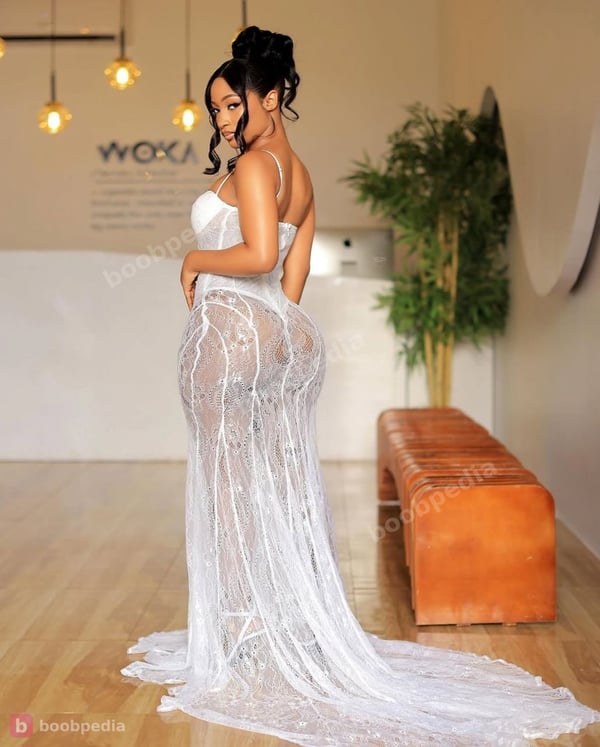 Amira Lux