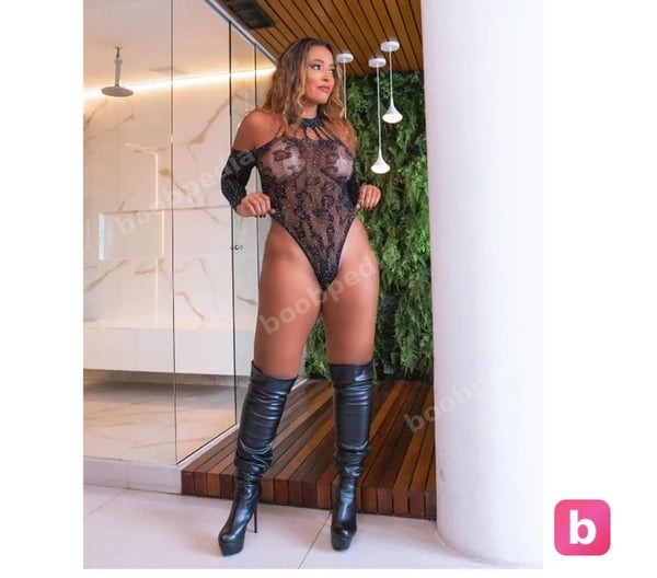 Raphaela Arty