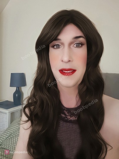 Claire TV Escort