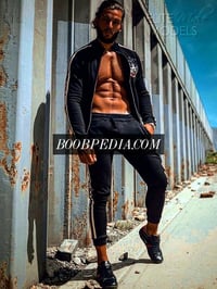 Byron – photo 5