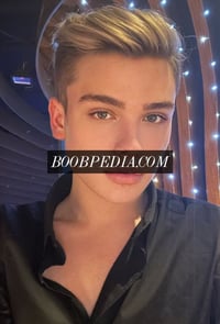 Christian – photo 8