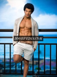 Julian – photo 2