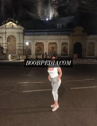 Vivienne – photo 3