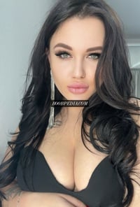 Bella