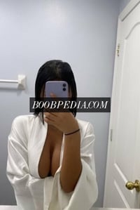 Alix – photo 2