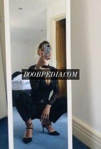 Nicole – photo 2