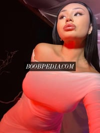 Naomi – photo 11