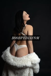 Naomi – photo 3