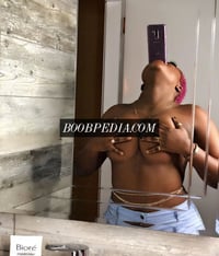 Busty Alexis – photo 3