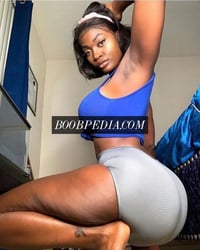 Juliaxx – photo 2