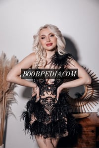 Christina – photo 10