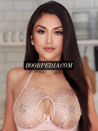 Sophie – photo 2