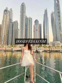 Megan – photo 19